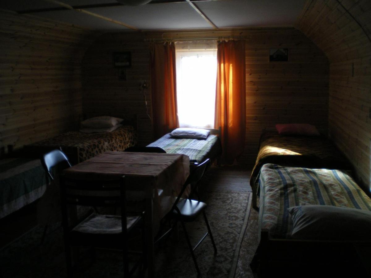 Kalamehe Farmstay Alatskivi Quarto foto